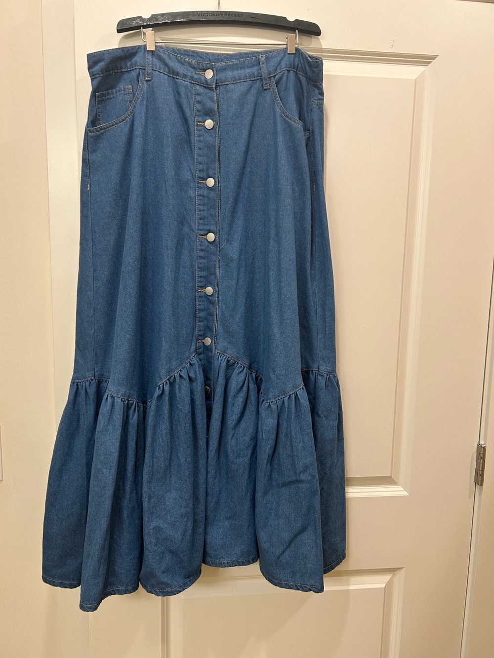 Button-Front Blue Denim Maxi Skirt Sz 1XL